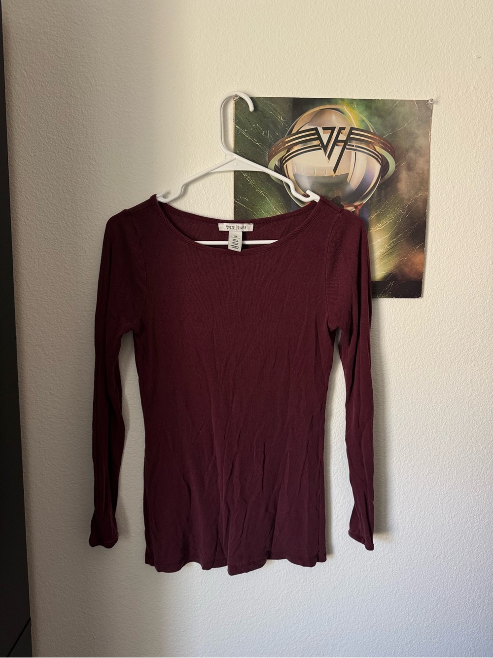 Y2K White House Black Market Burgundy Long-Sleeve Scoop Neck Top
